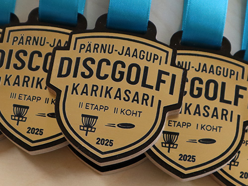 medalid puidust - discgolf